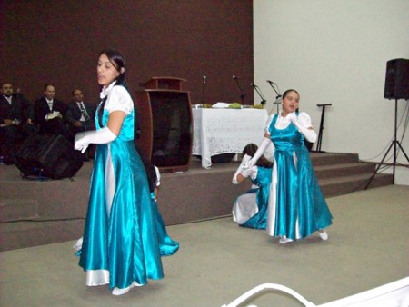 Mas para a Honra e Glória do nome Santo do Senhor...